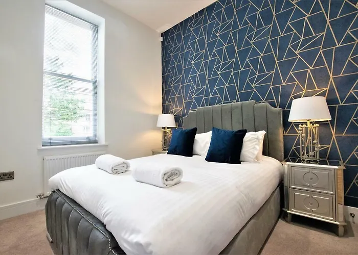 Rowan Tree - Your Apartament