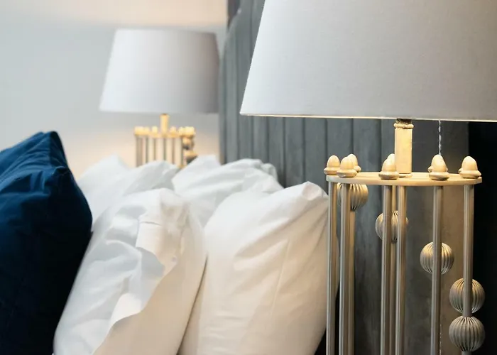 Rowan Tree - Your Apartament