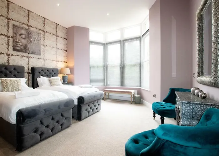 Rowan Tree - Your Apartament