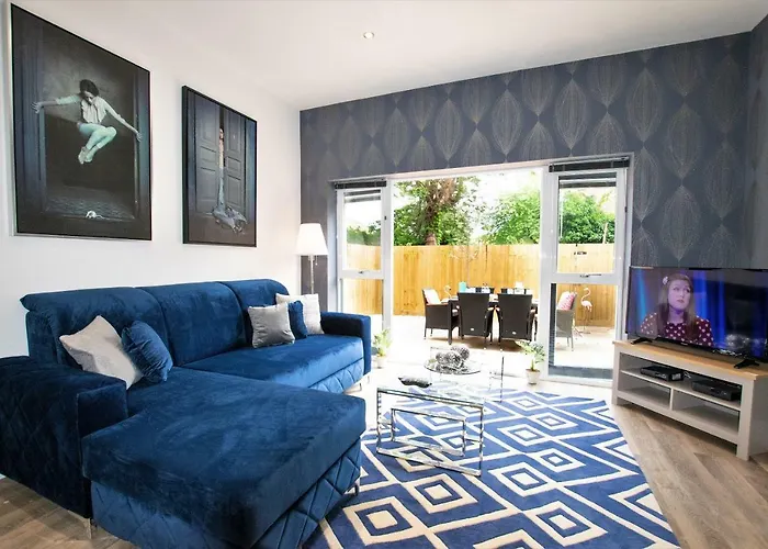 Rowan Tree - Your Apartament Bristol