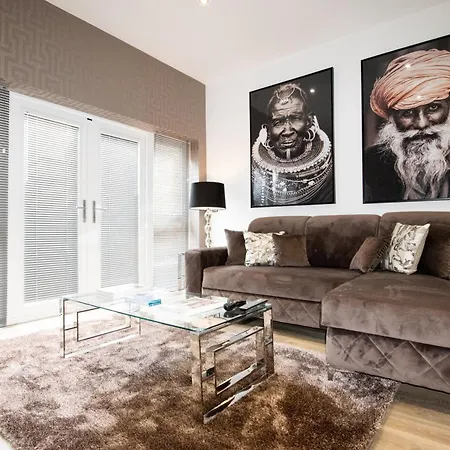 Rowan Tree - Your Appartement Bristol