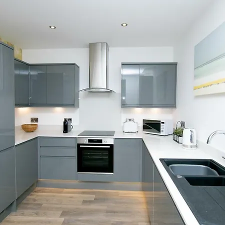 Rowan Tree - Your Apartment *