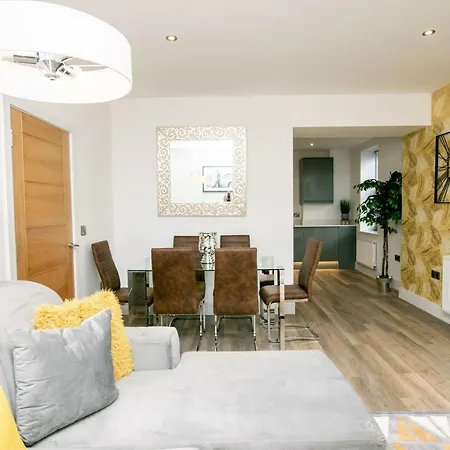 Rowan Tree - Your Appartement
