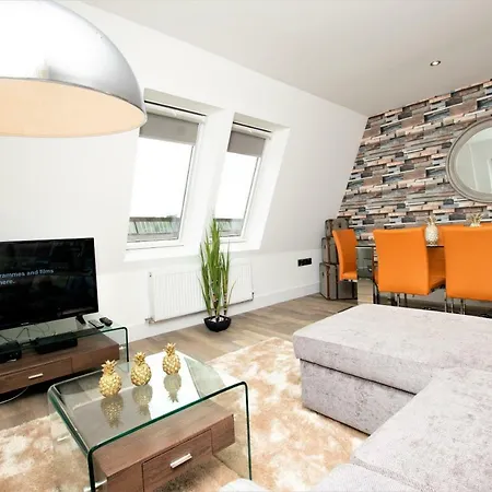 Rowan Tree - Your 布里斯托