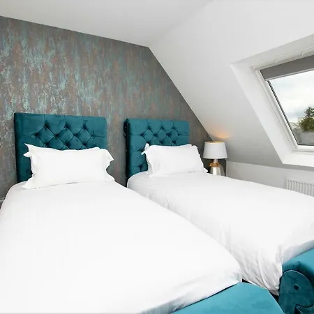 Rowan Tree - Your Appartement