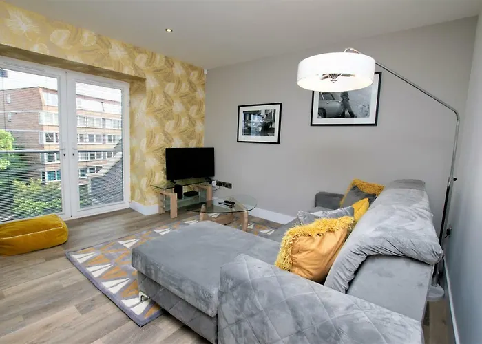 Appartement Rowan Tree - Your *