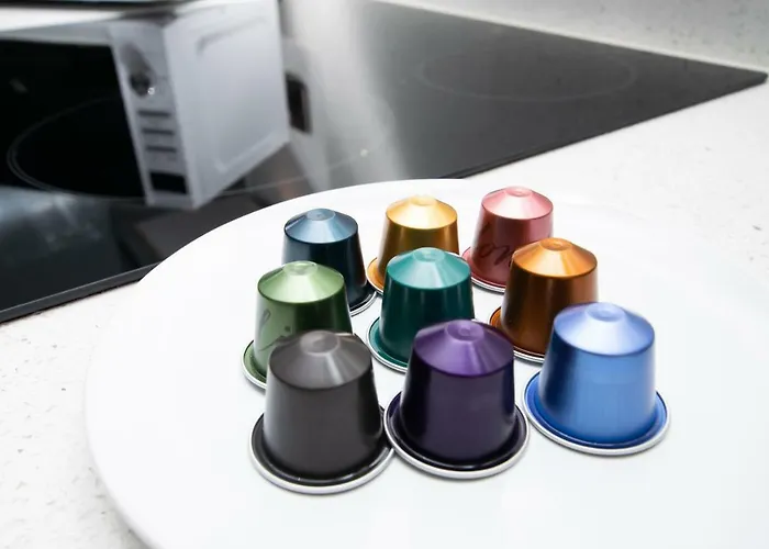 Rowan Tree - Your * 布里斯托